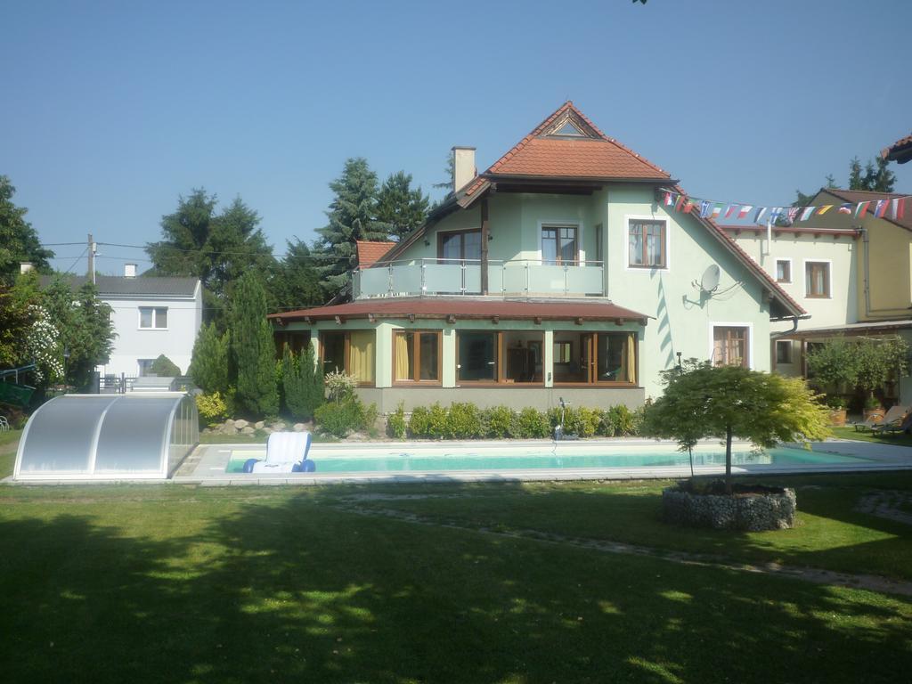 Gartenpension Prosl Wenen Buitenkant foto