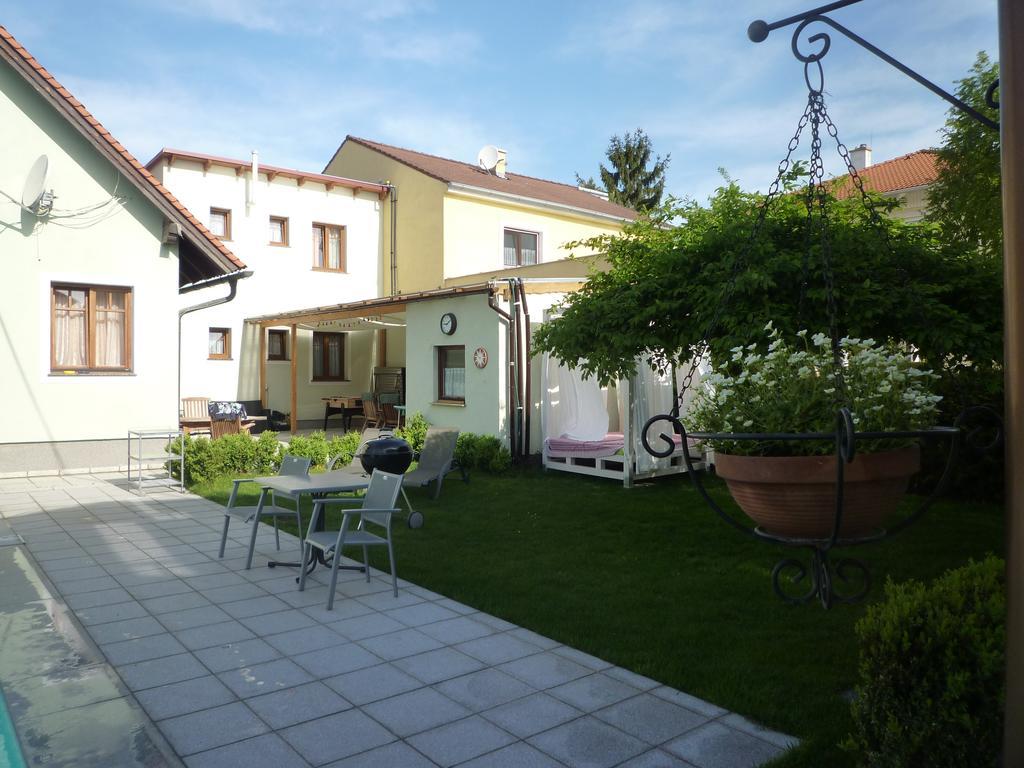 Gartenpension Prosl Wenen Buitenkant foto