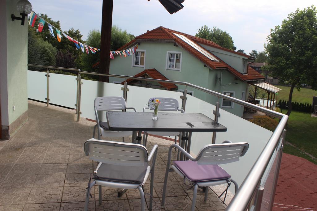 Gartenpension Prosl Wenen Buitenkant foto
